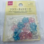 フラワーカットビーズ　18個入り ダイソー 大きめのビーズが可愛い！